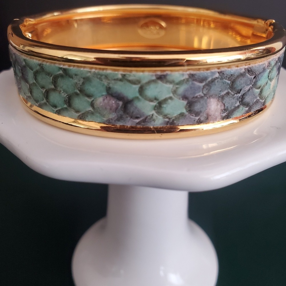 Vintage Joan Rivers Hinged Bangle Faux Python Gold Tone Green‎ & Blue